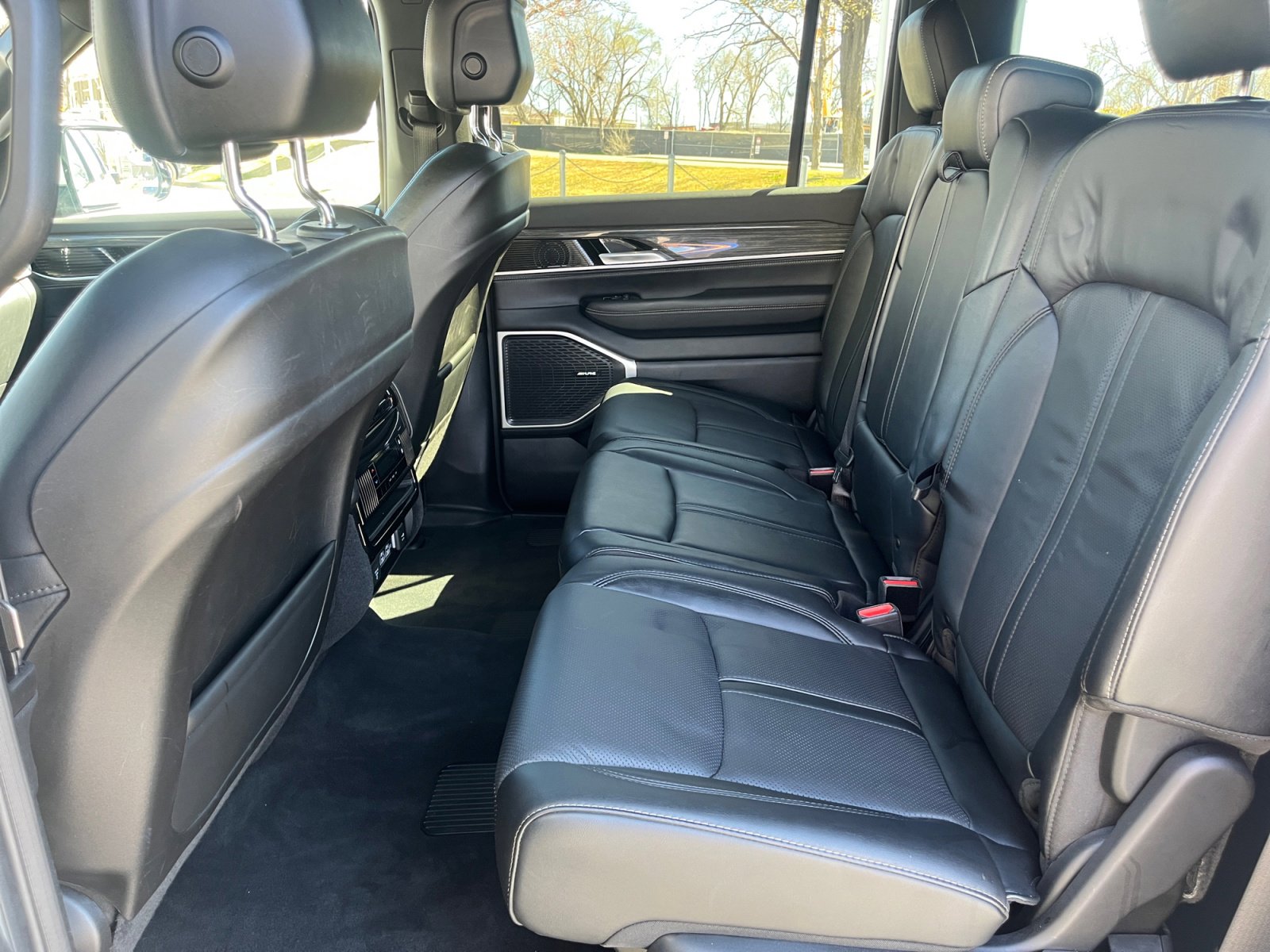 Used 2022 Jeep Wagoneer Series II image 26