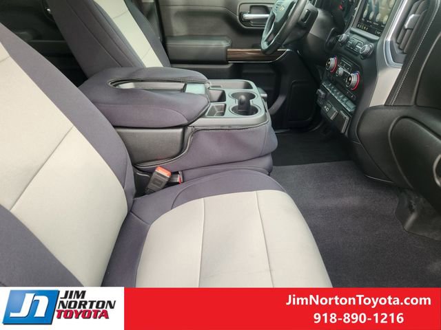 Used 2020 Chevrolet Silverado 1500 LT w/ Texas Edition image 15