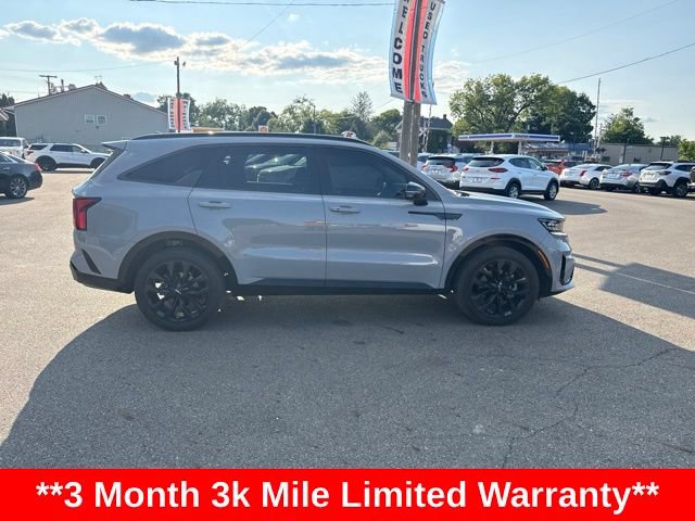 Used 2022 Kia Sorento SX FWD image 2