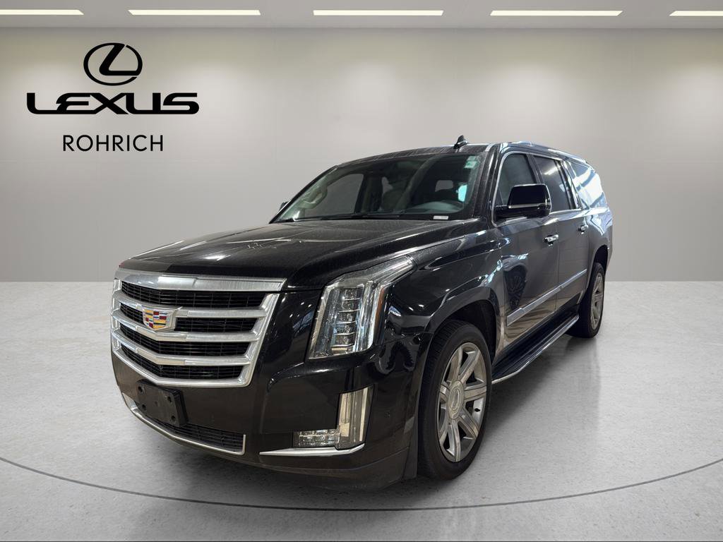 Used 2020 Cadillac Escalade ESV Luxury image 1