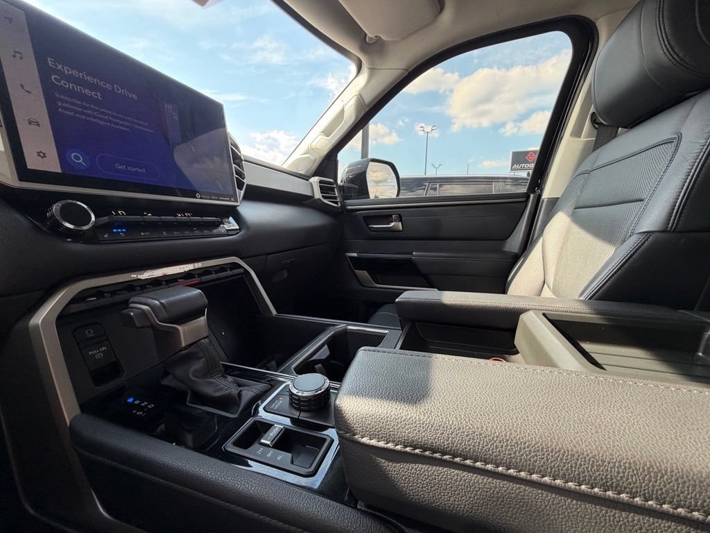 Used 2022 Toyota Tundra Limited AWD/4WD image 57