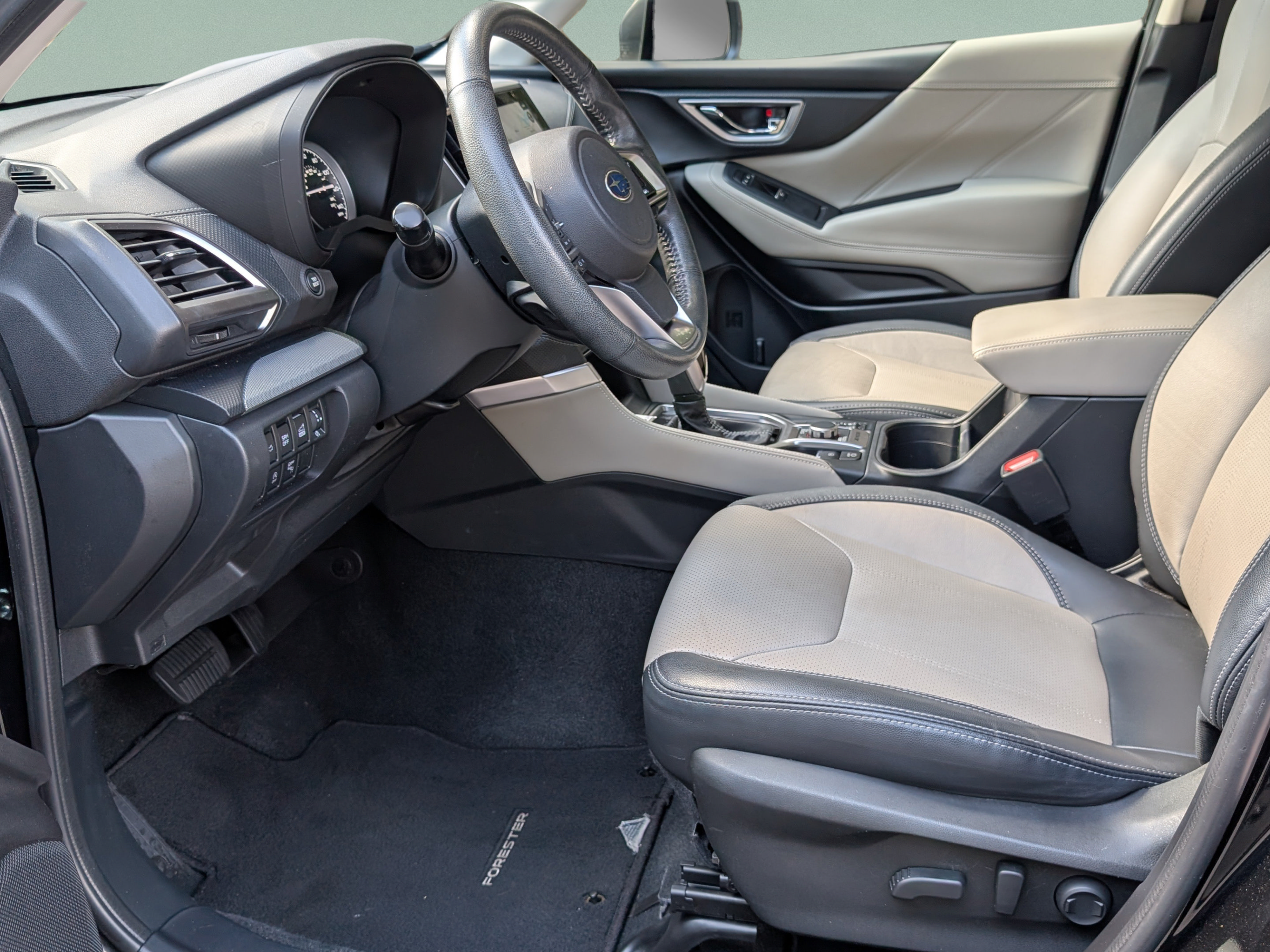 Used 2019 Subaru Forester Limited AWD/4WD image 13