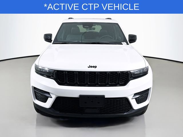 New 2025 Jeep Grand Cherokee Altitude image 2