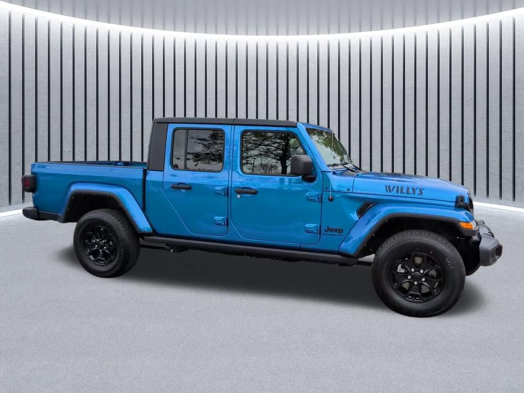 Used 2022 Jeep Gladiator Sport AWD/4WD image 4