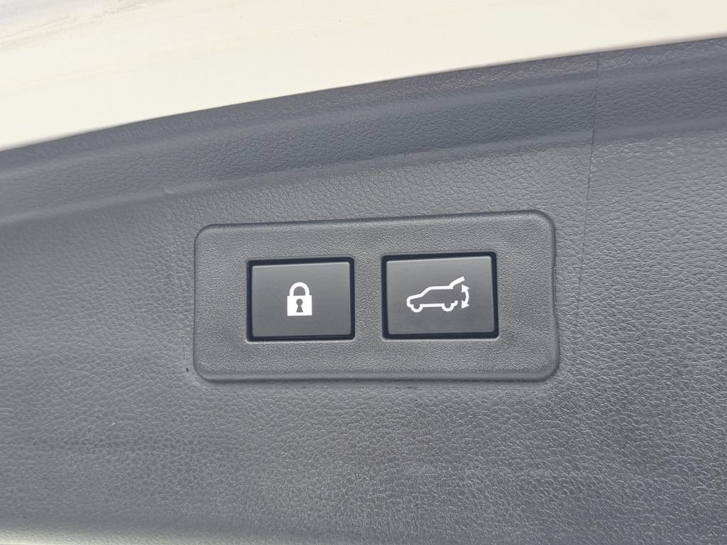 Used 2024 Subaru Outback Onyx Edition AWD/4WD image 12