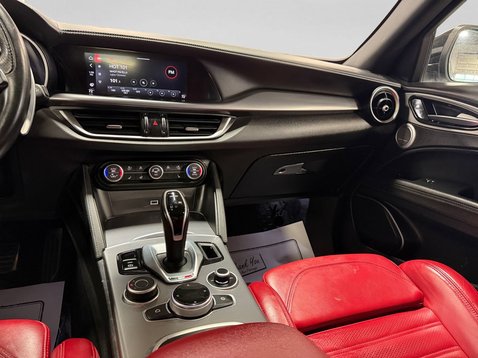 Used 2022 Alfa Romeo Stelvio Veloce AWD/4WD image 21