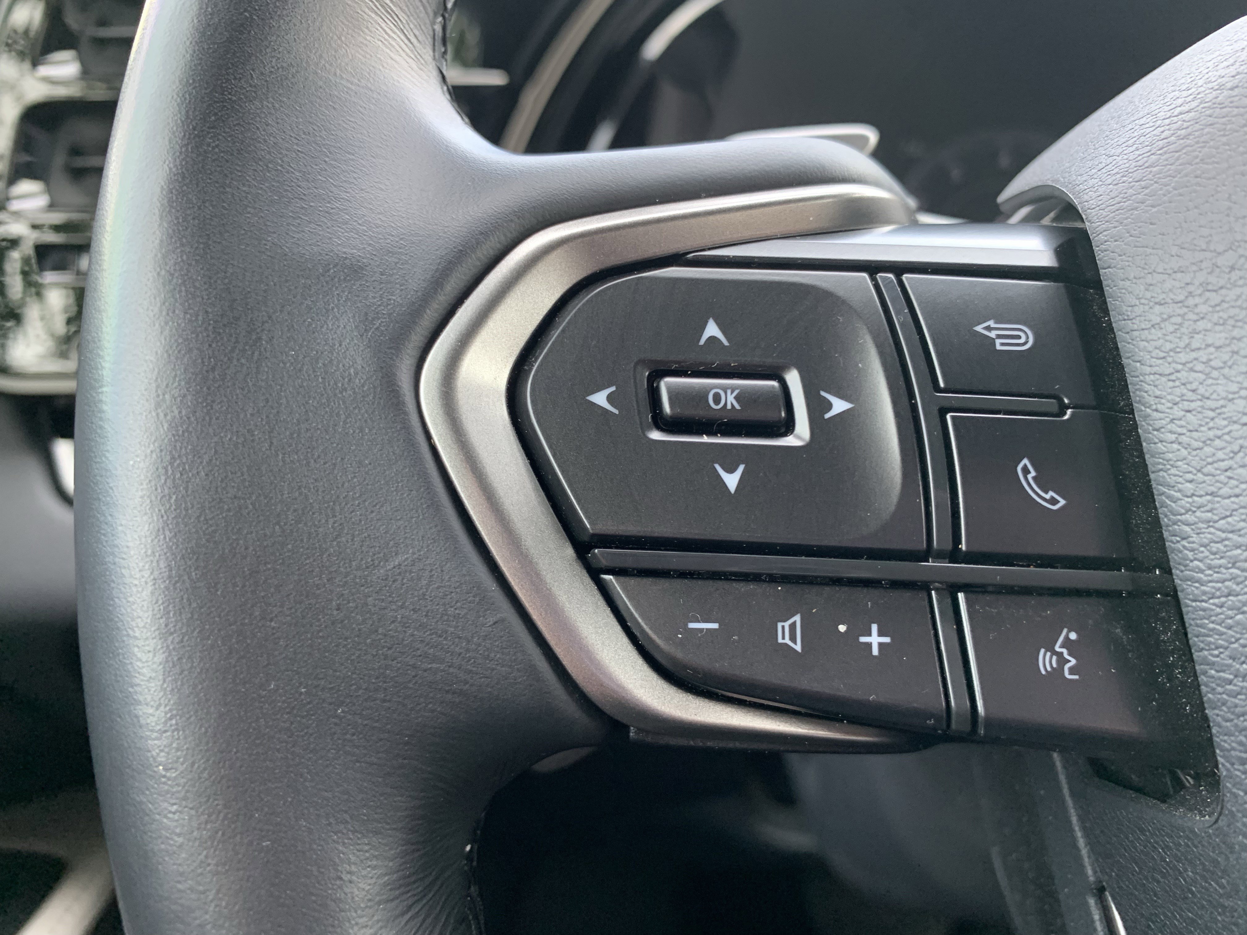 Certified 2023 Lexus RX 350 Premium Plus w/ Cold Area Package FWD image 19