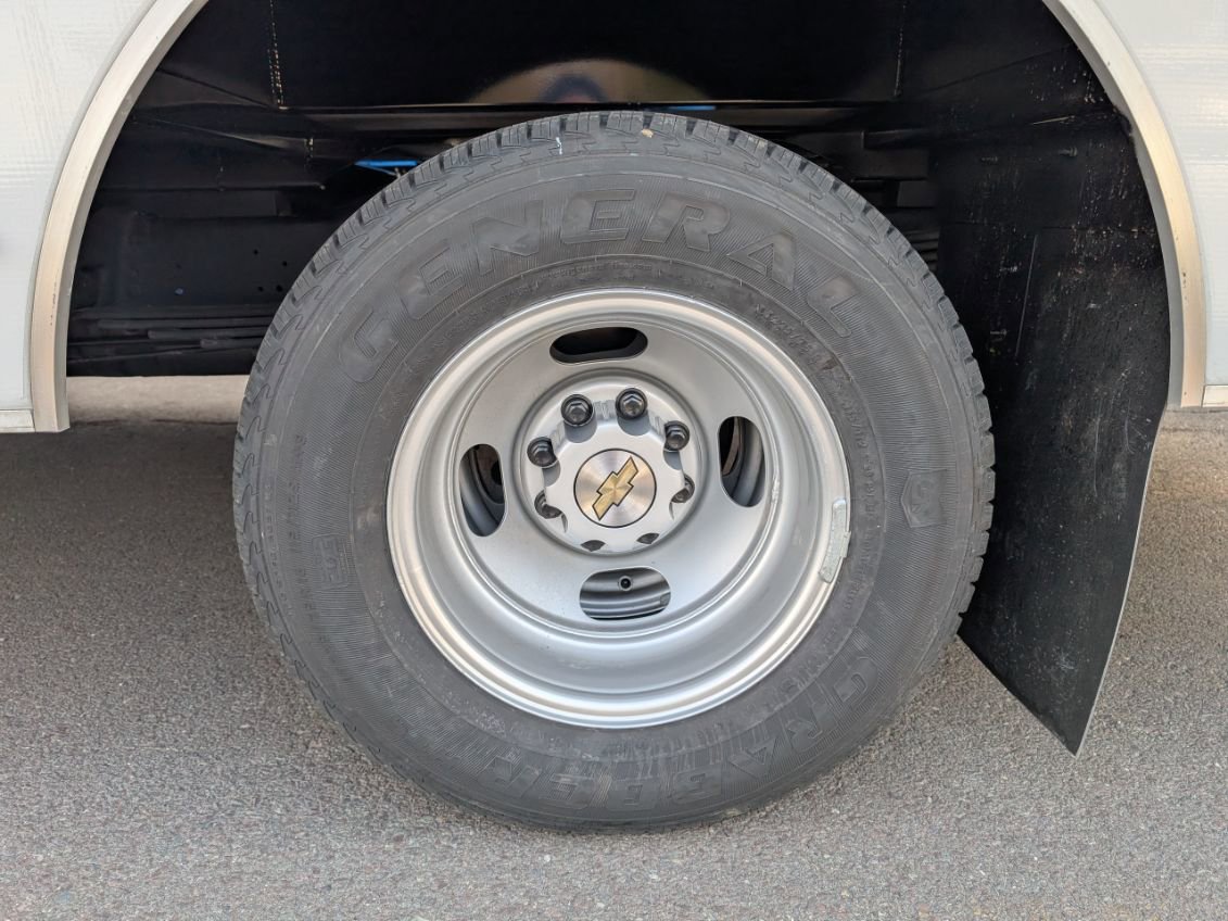 New 2024 Chevrolet Express 3500 1WT w/ Power Convenience Package image 19