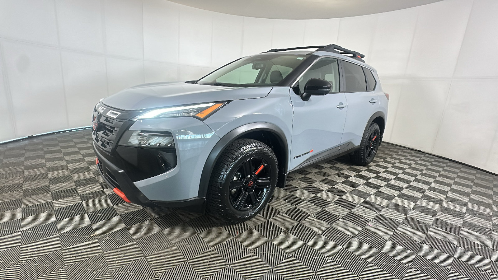 Used 2025 Nissan Rogue SV w/ Rock Creek Premium Package AWD/4WD image 8