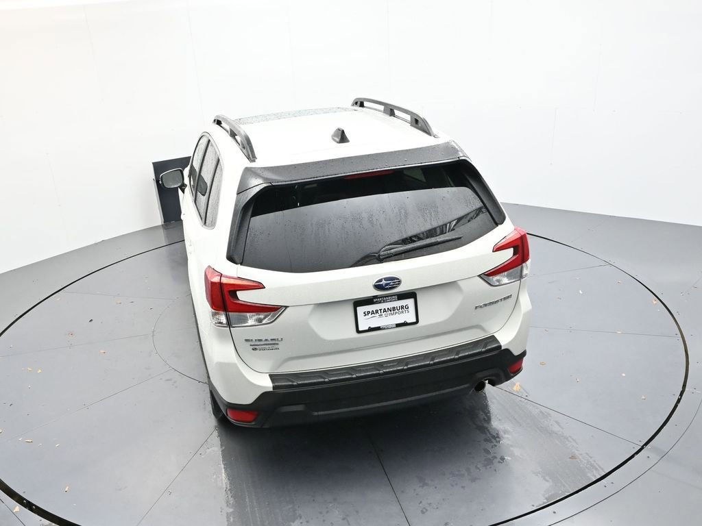 Certified 2024 Subaru Forester Limited image 27
