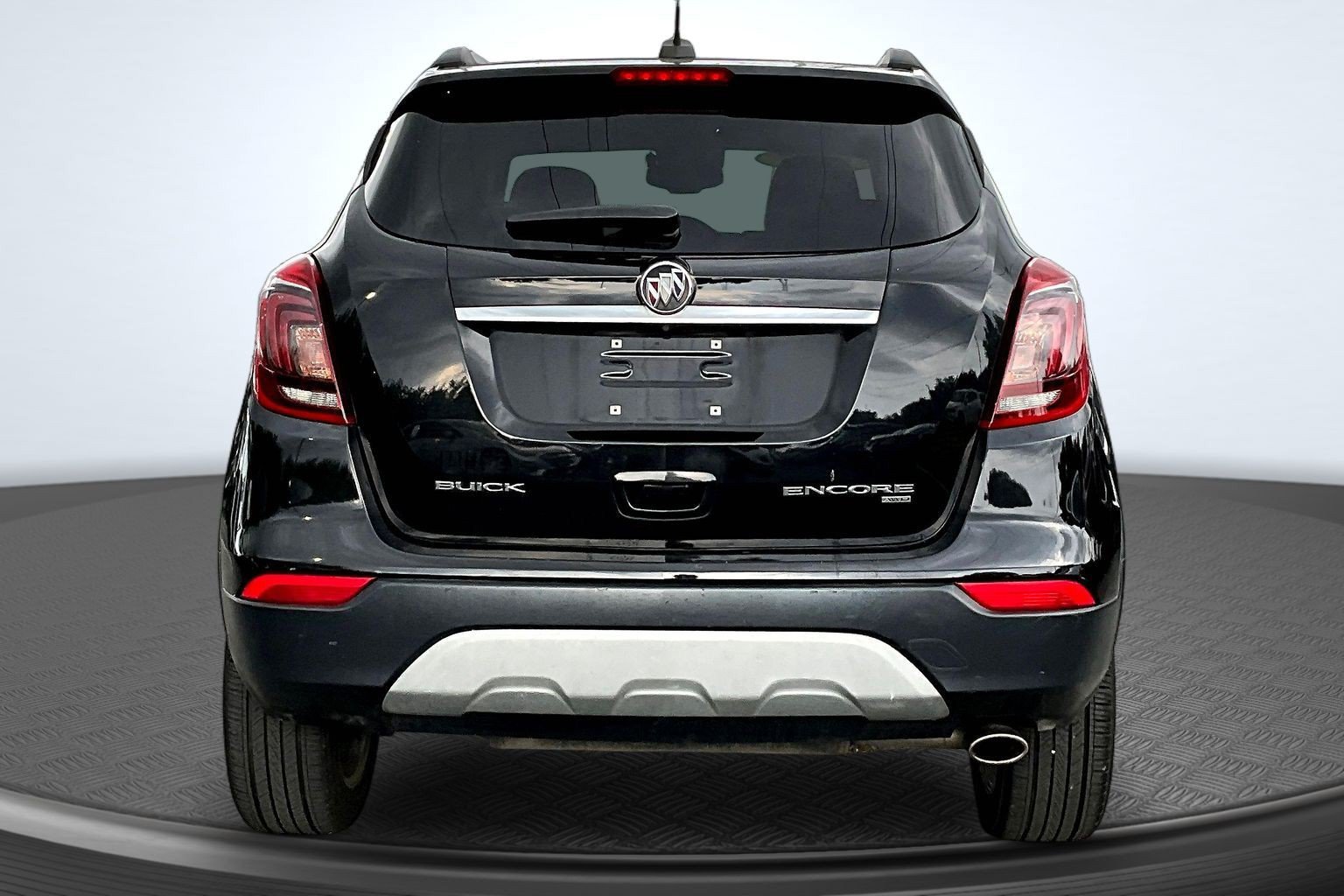 Used 2017 Buick Encore Preferred AWD/4WD image 4