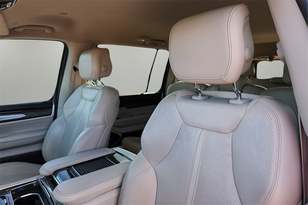 Used 2022 Jeep Wagoneer Series I image 10