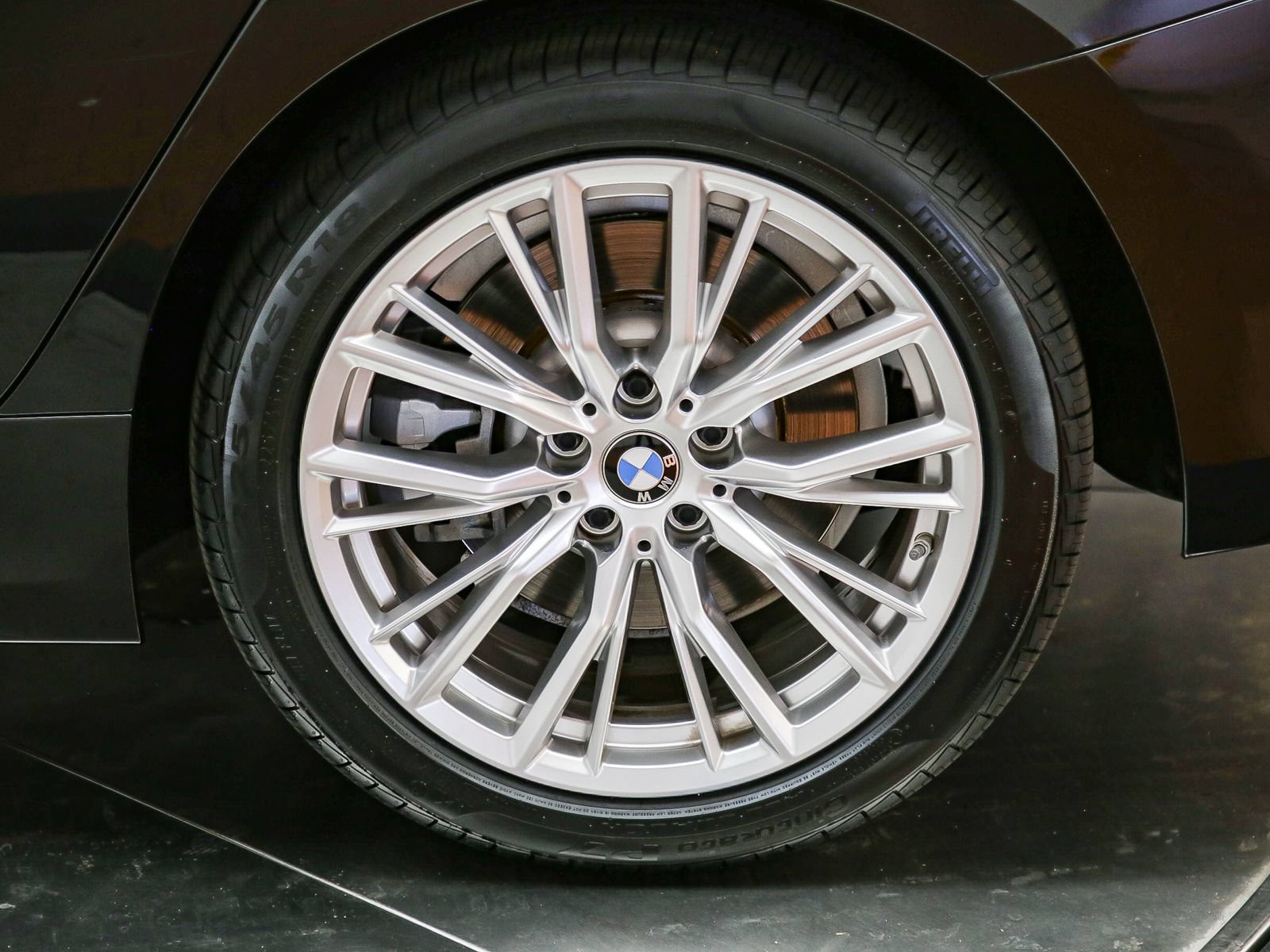 Used 2023 BMW 330i Sedan w/ Premium Package RWD image 11