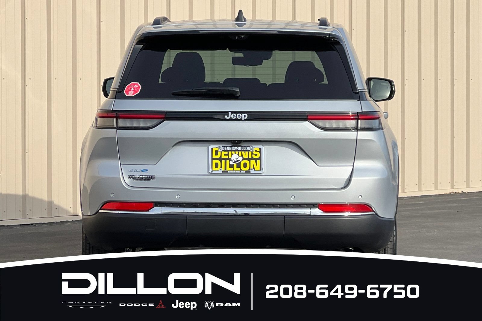 New 2024 Jeep Grand Cherokee Limited 4xe w/ Luxury Tech Group II AWD/4WD image 4