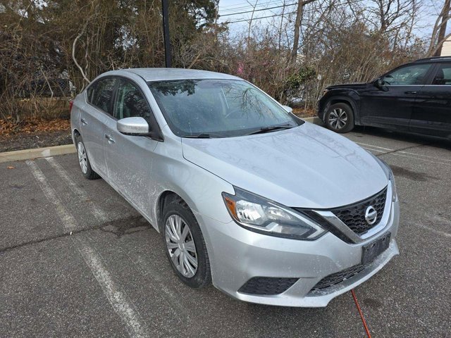 Used 2018 Nissan Sentra S image 3