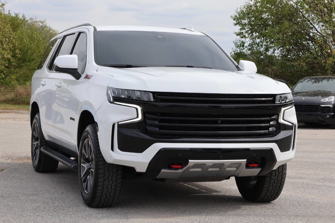 Used 2022 Chevrolet Tahoe Z71 w/ Luxury Package image 4