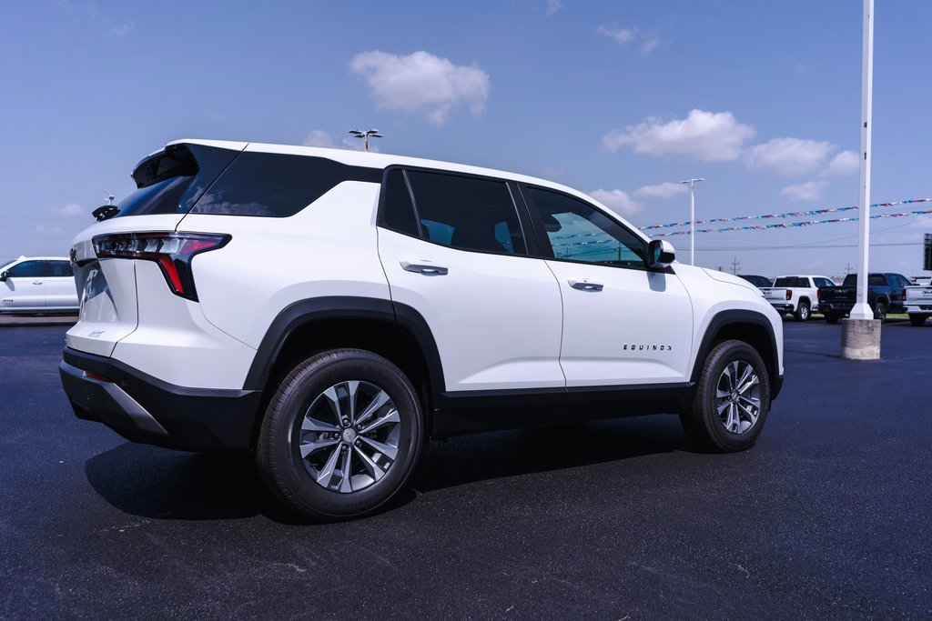 New 2026 Chevrolet Equinox LT w/ Convenience Package II image 6