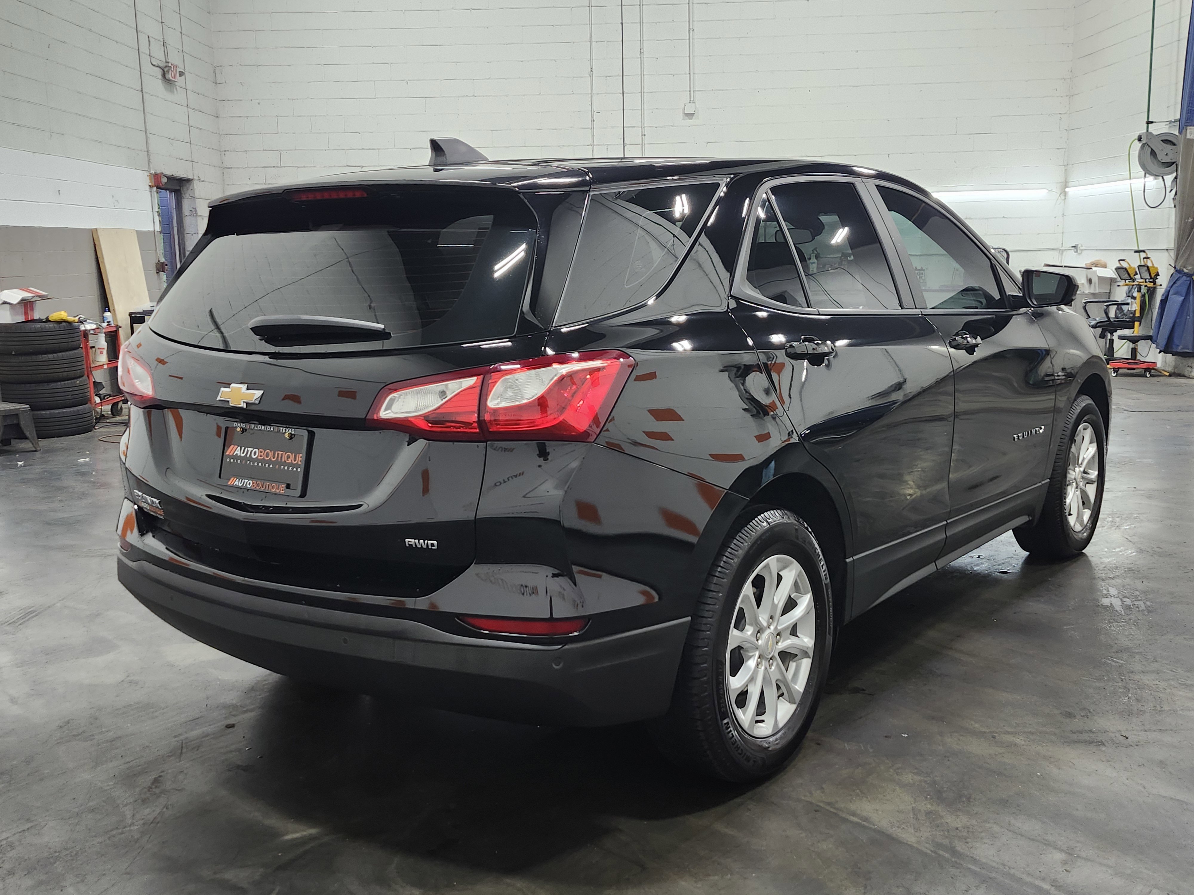 Used 2021 Chevrolet Equinox LS image 11