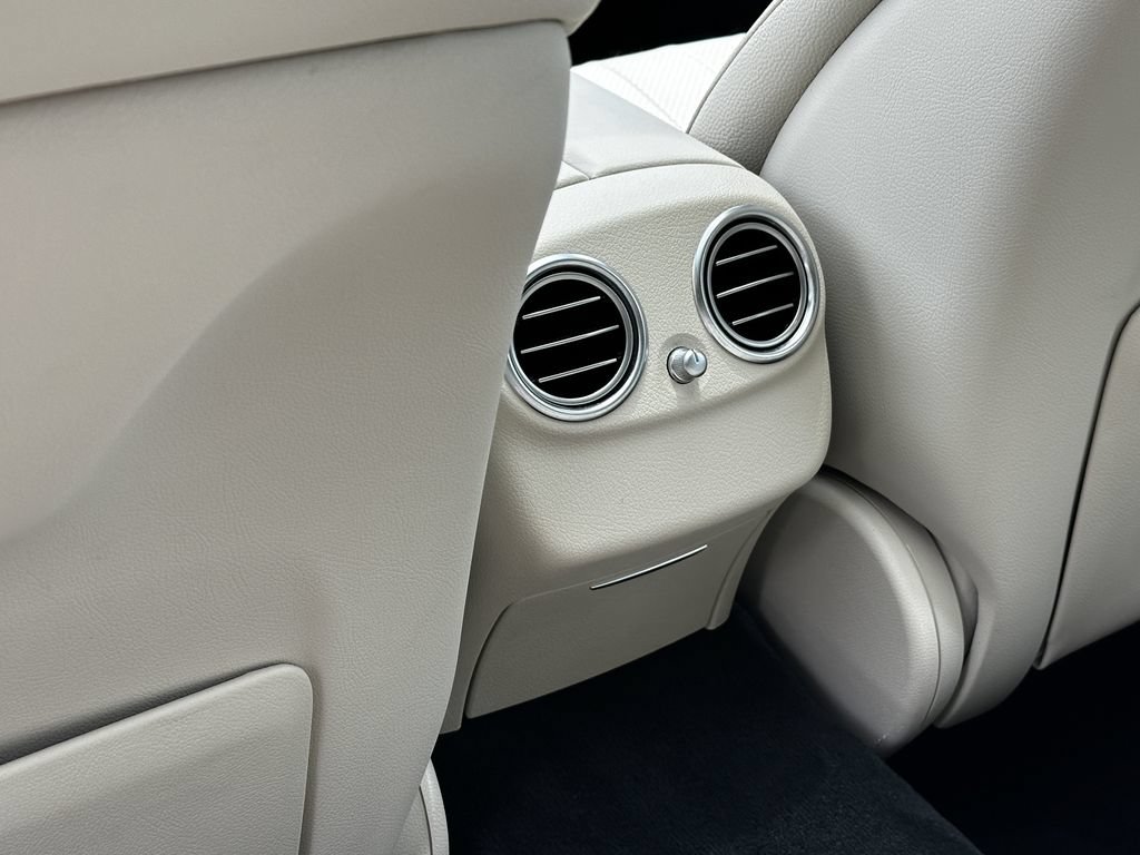 Certified 2022 Mercedes-Benz E 350 4MATIC Sedan image 25
