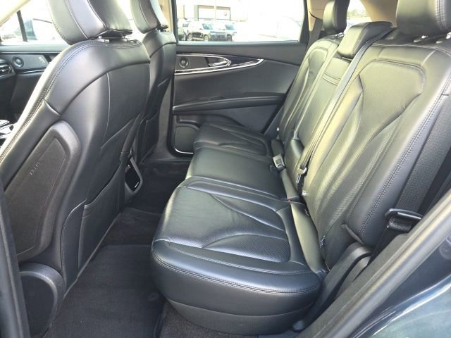 Used 2021 Lincoln Nautilus Reserve image 18