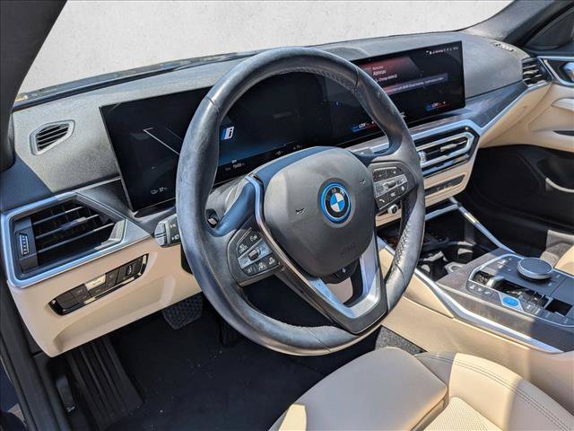 Certified 2023 BMW i4 eDrive35 RWD image 9