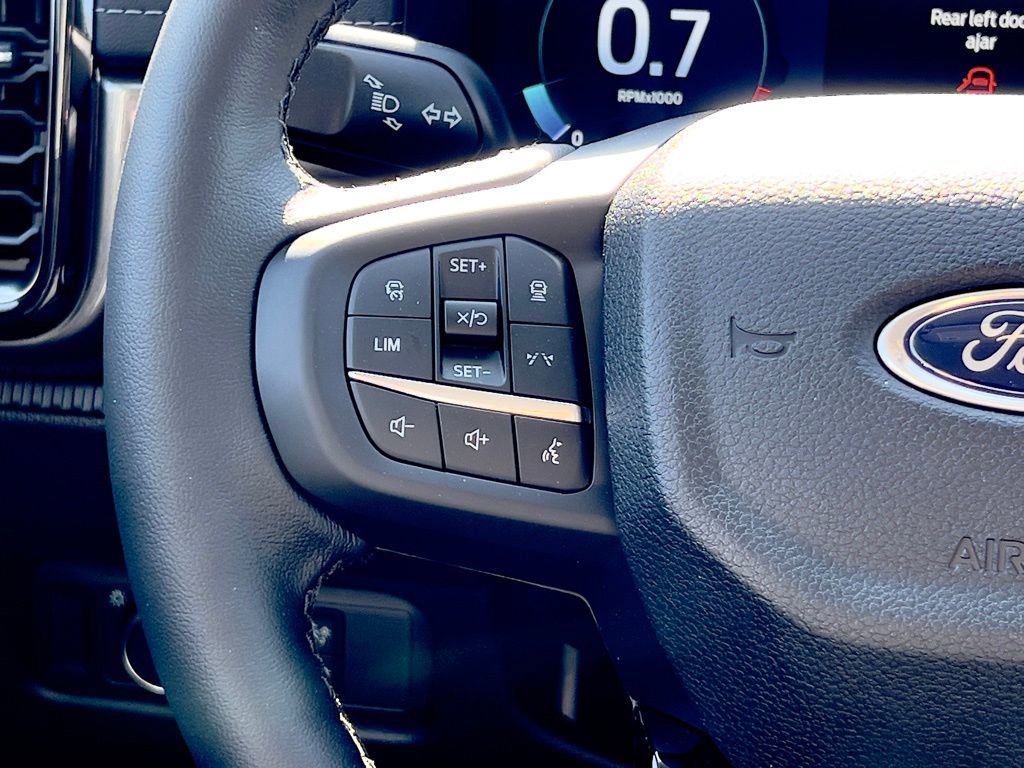 New 2025 Ford Ranger Lariat w/ FX4 Off-Road Package image 21