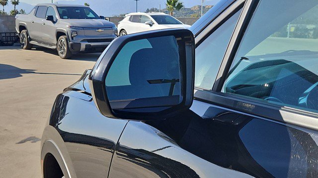 Used 2025 Chevrolet Blazer LT image 20