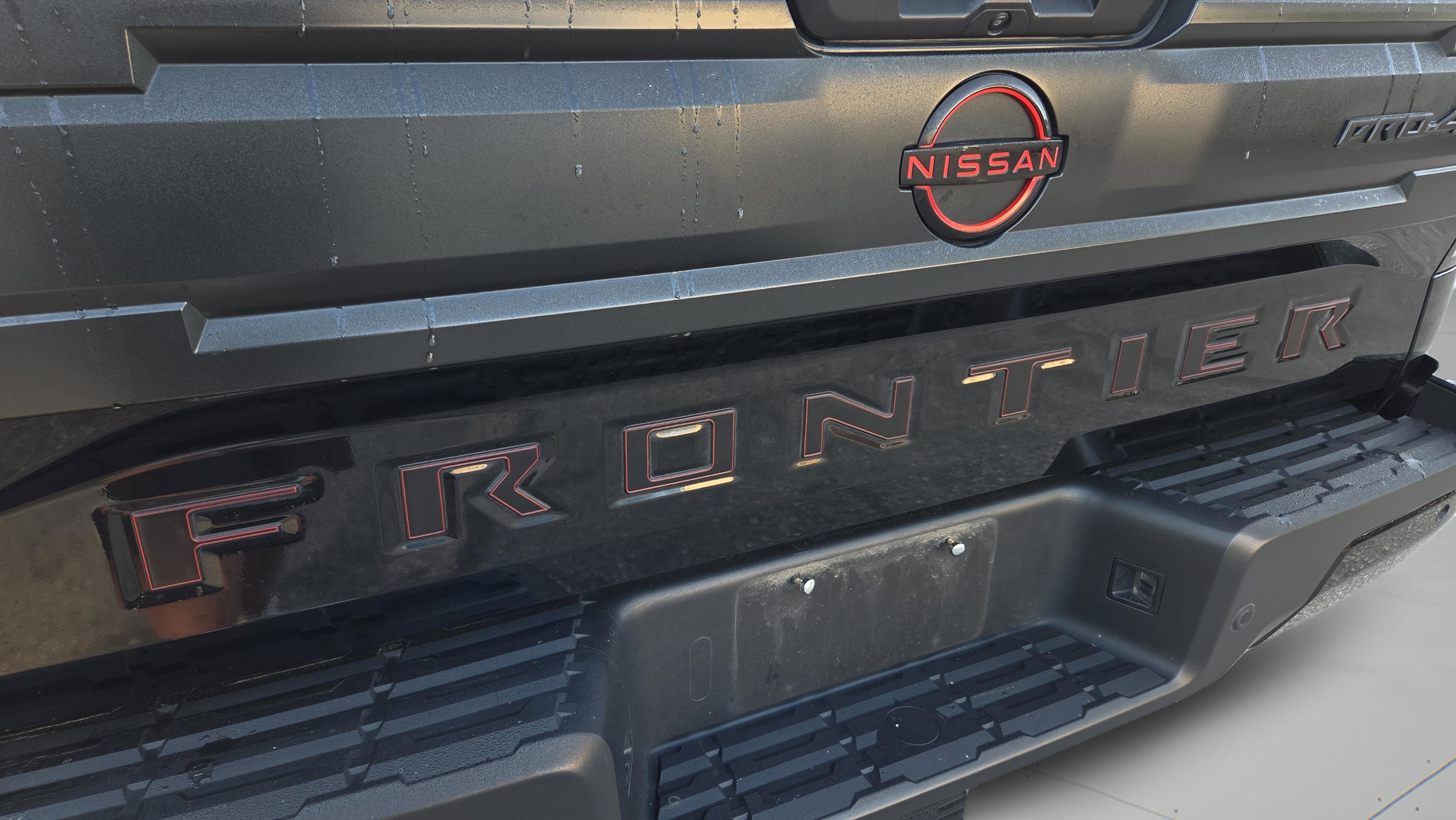 Used 2025 Nissan Frontier PRO-4X image 29