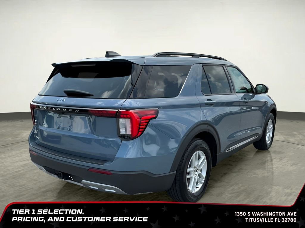 Used 2025 Ford Explorer Active w/ Active Comfort Package RWD image 6