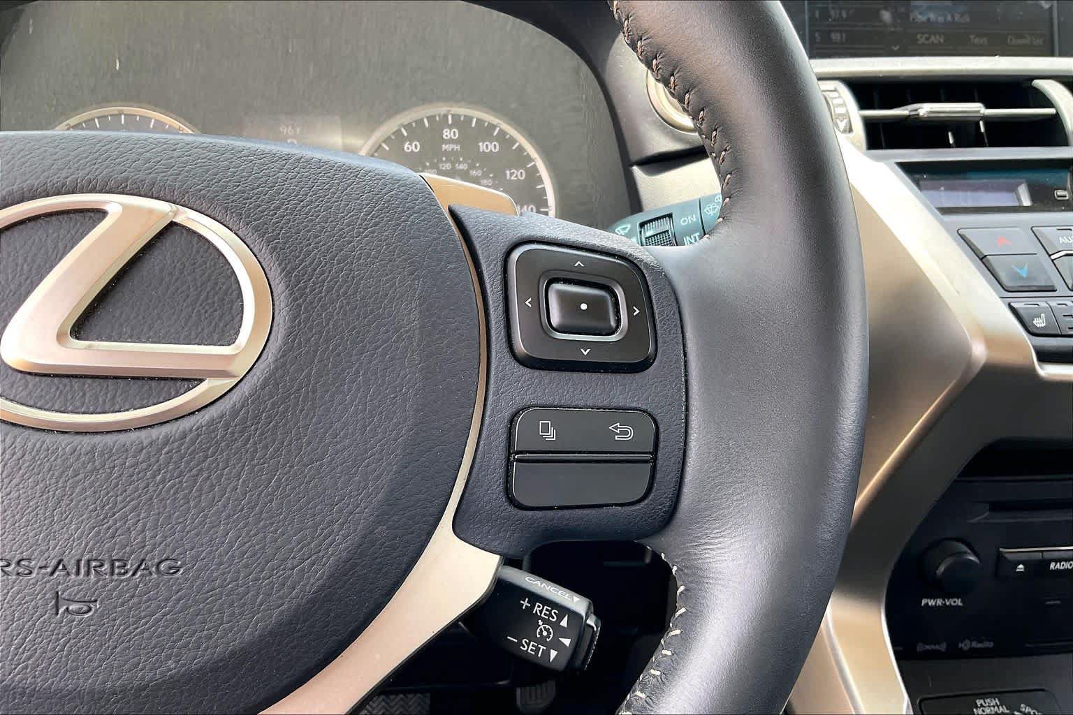 Used 2015 Lexus NX 200t FWD w/ Luxury Package image 22