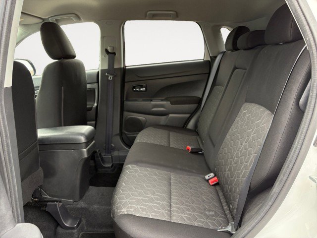 Used 2020 Mitsubishi Outlander Sport ES image 10