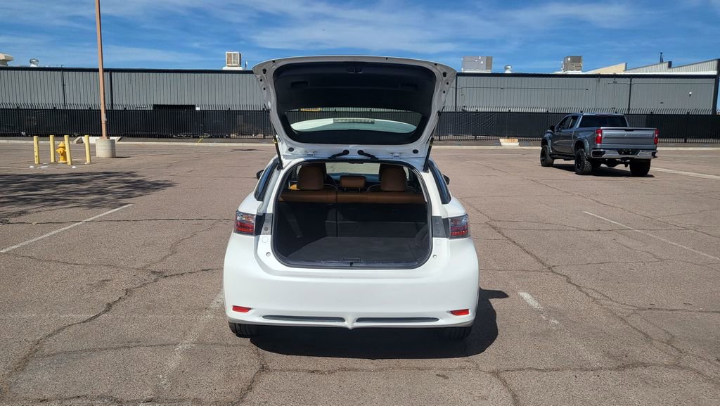 Used 2012 Lexus CT 200h Premium w/ Premium Audio Pkg image 11