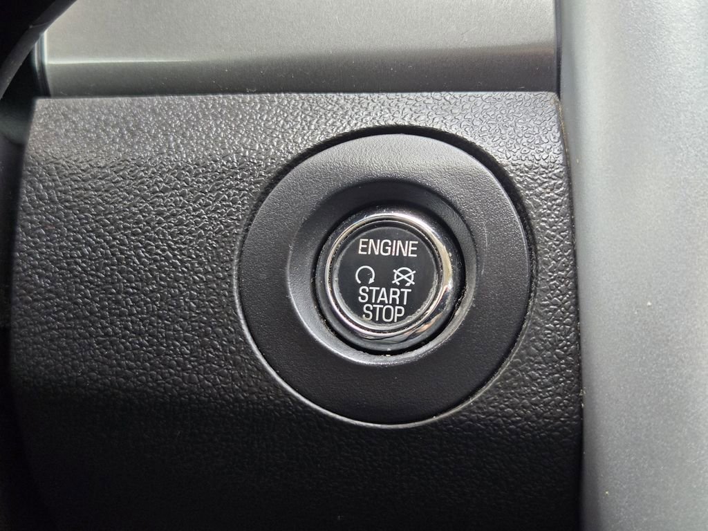 Used 2014 Ford Edge Sport w/ Driver Entry Package FWD image 22