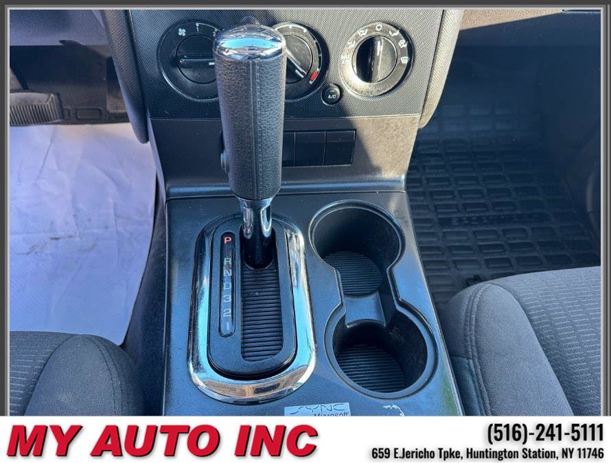 Used 2010 Ford Explorer Sport Trac XLT image 18