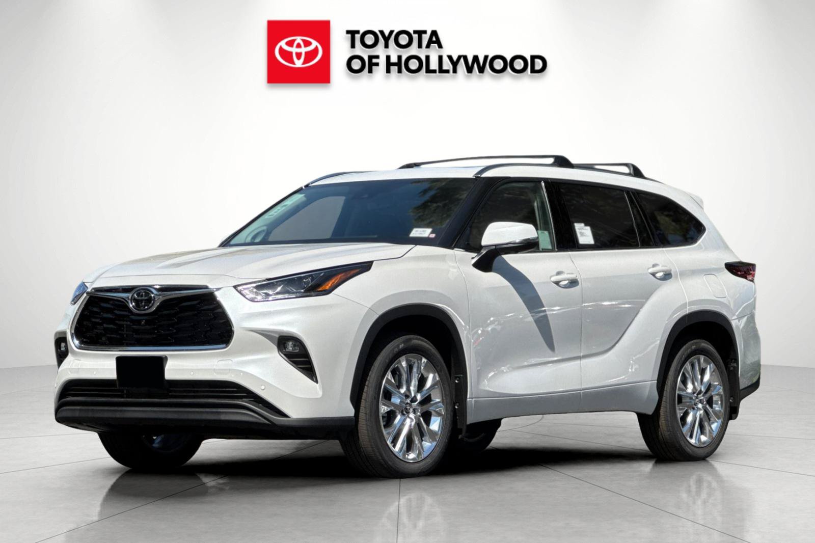 New 2026 Toyota Highlander Limited AWD/4WD image 7