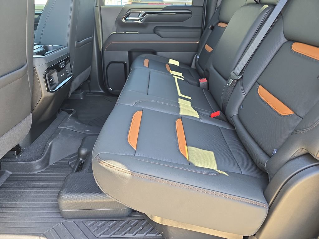 New 2026 GMC Sierra 2500 AT4 w/ AT4 Premium Plus Package AWD/4WD image 15