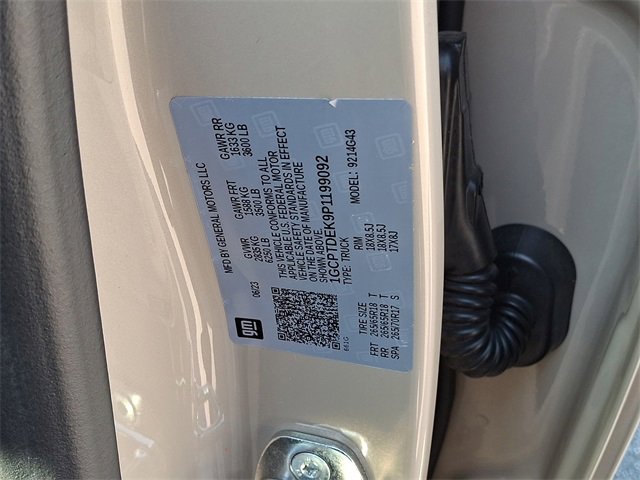 Certified 2023 Chevrolet Colorado Z71 w/ Z71 Convenience Package 2 image 30