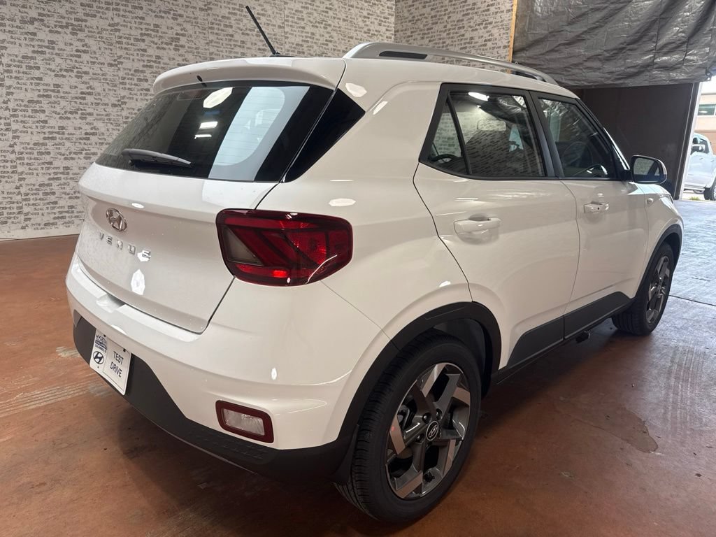 New 2026 Hyundai Venue SEL FWD image 7