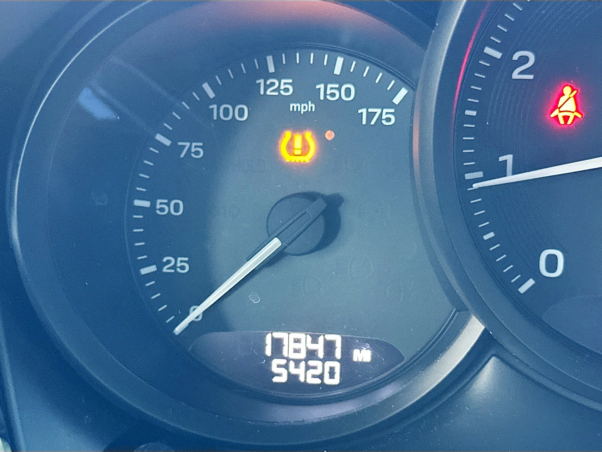 Used 2022 Porsche Macan image 12