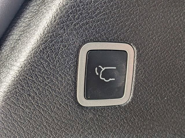 Certified 2025 Chrysler Pacifica Select image 27