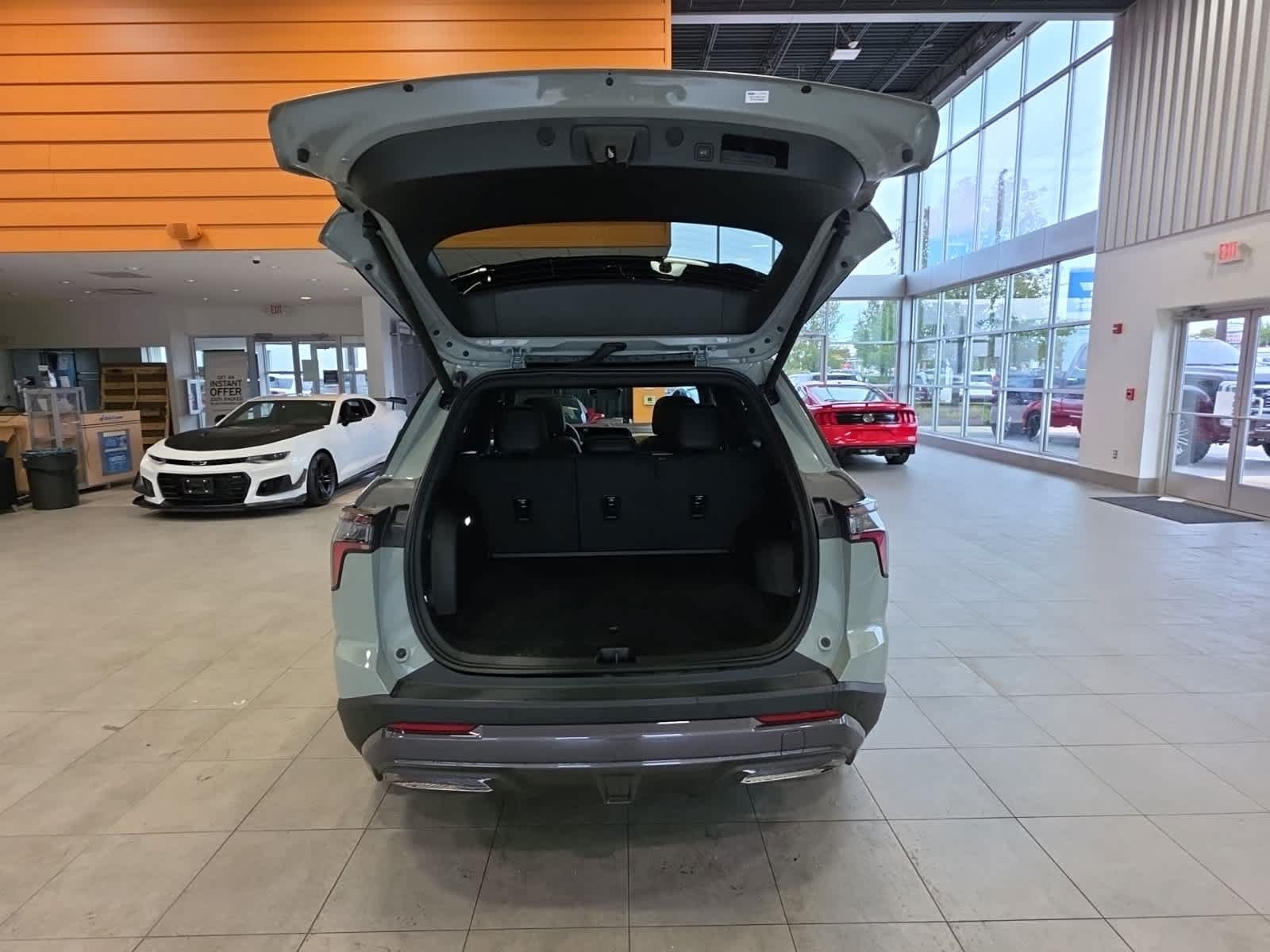 Used 2026 Chevrolet Equinox ACTIV w/ Convenience Package III AWD/4WD image 8