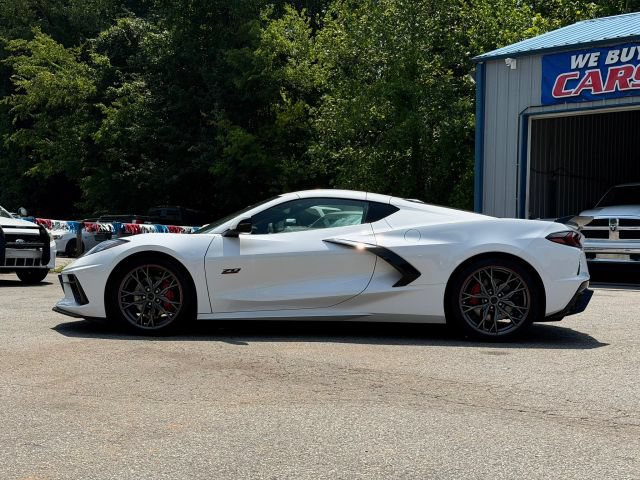 Used 2023 Chevrolet Corvette Stingray w/ 3LT RWD image 8