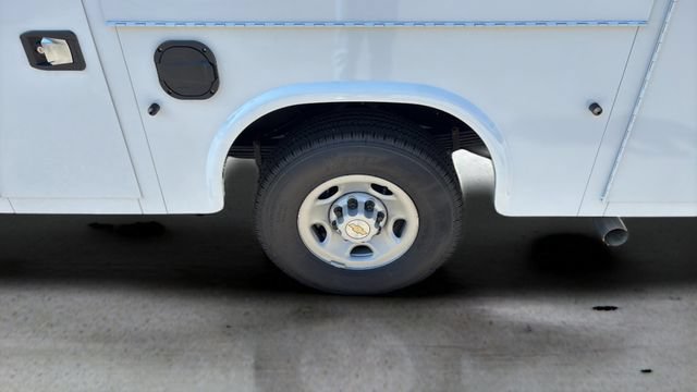 New 2025 Chevrolet Express 3500 w/ Power Convenience Package RWD image 18