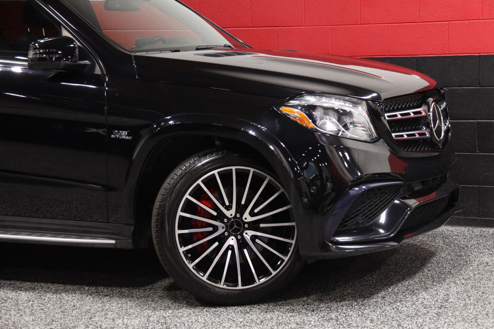 Used 2019 Mercedes-Benz GLS 63 AMG 4MATIC w/ AMG Night Styling Package image 3