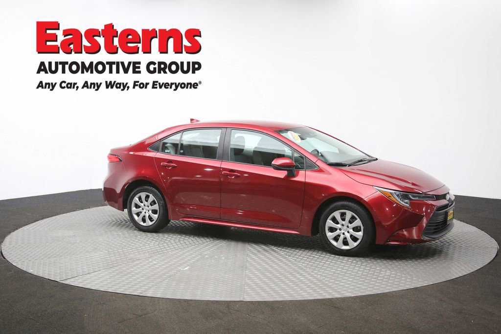 Used 2024 Toyota Corolla LE image 45