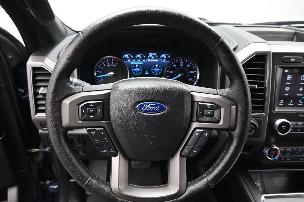 Used 2019 Ford Expedition XLT w/ Equipment Group 202A RWD image 13
