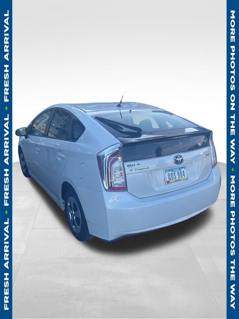Used 2012 Toyota Prius Two FWD image 1