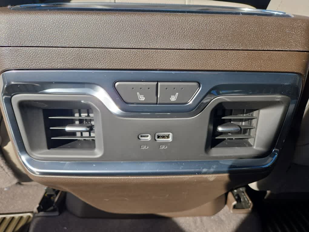 New 2026 Chevrolet Silverado 1500 LTZ w/ Technology Package AWD/4WD image 33