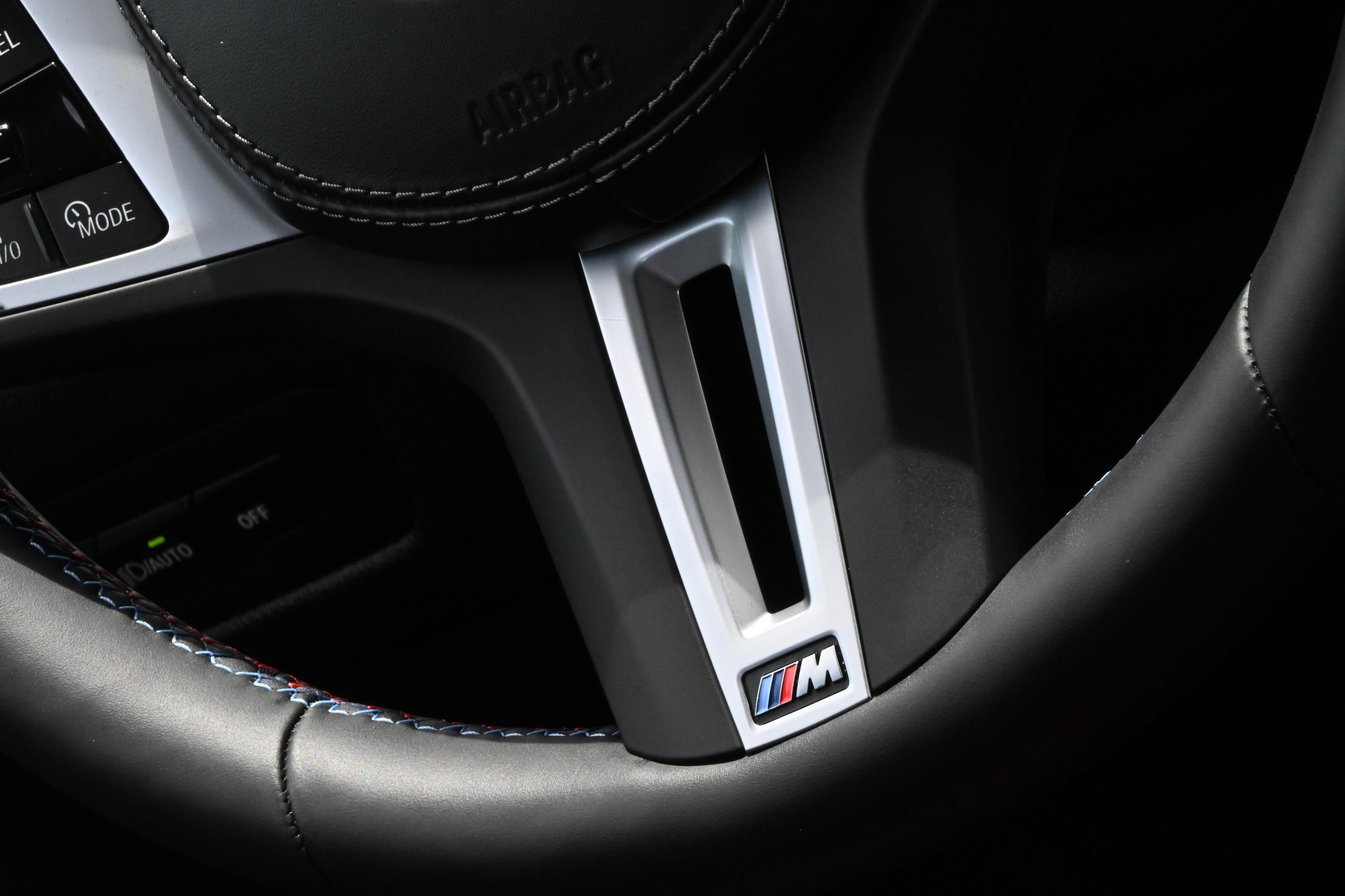 Certified 2026 BMW X6 M60i AWD/4WD image 25