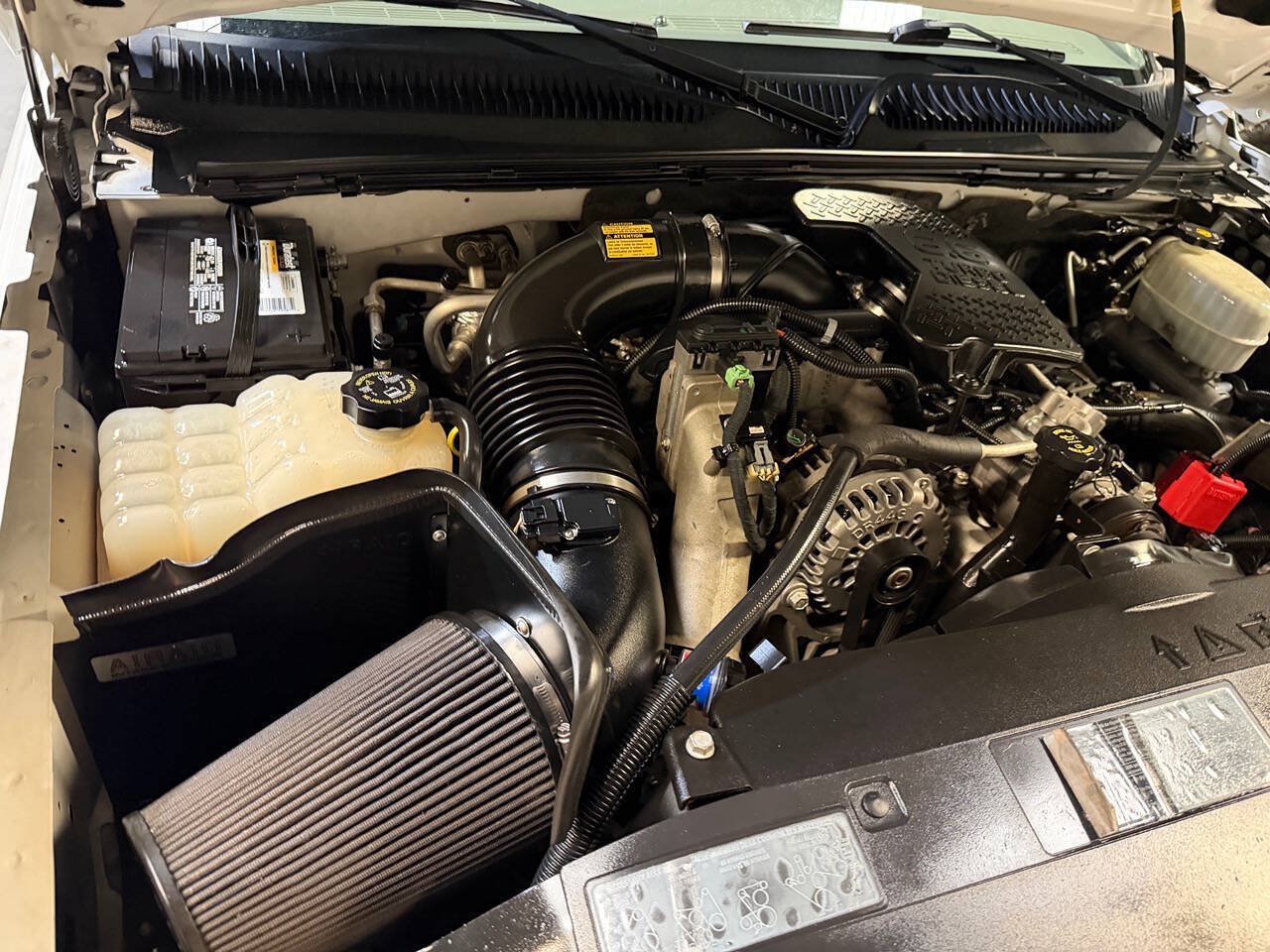 Used 2006 Chevrolet Silverado 2500 LT w/ Onstar Plus Package AWD/4WD image 5